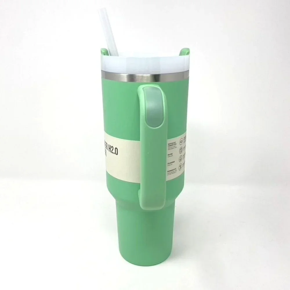 Stanley The Quencher H2.0 FlowState™ Tumbler 40 Oz Jade - Picture 3 of 6